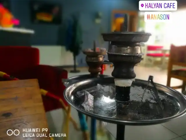 Cafe Kalyan Nargile'nin yemek ve ambiyans fotoğrafları 3