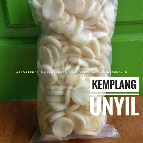 Gambar Makanan Kerupuk Kemplang Pempek Hj. Eva Yunus 3