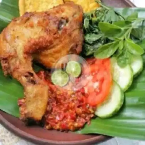 Gambar Makanan Ayam Geprek Lalapan Berkah, Rappocini 12