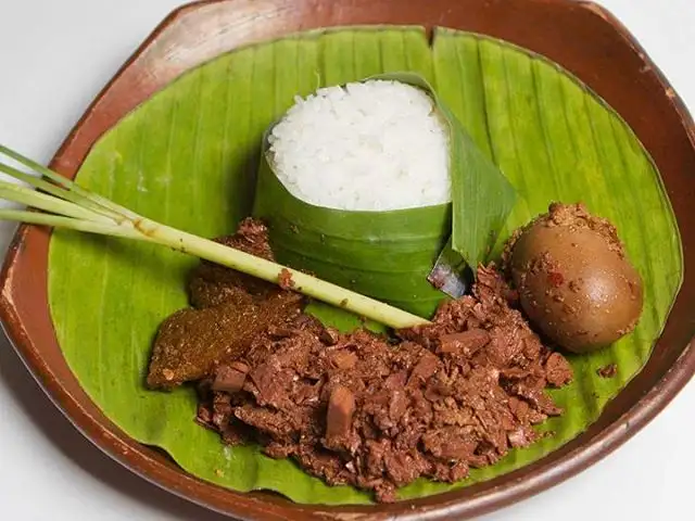 Gambar Makanan Gudeg Bu Tjitro 1925 1