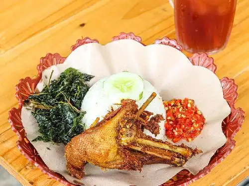 Ayam Bebek Ganja Ks tubun, Jl. KS. Tubun, Jawa