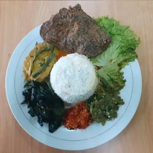 Gambar Makanan RM Putera Minang, Tangkuban Perahu 19