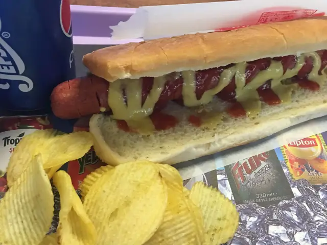 New Frank's Hot Dog'nin yemek ve ambiyans fotoğrafları 16