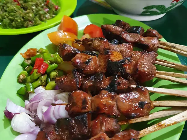 PSK (Penggemar Sate Kiloan)