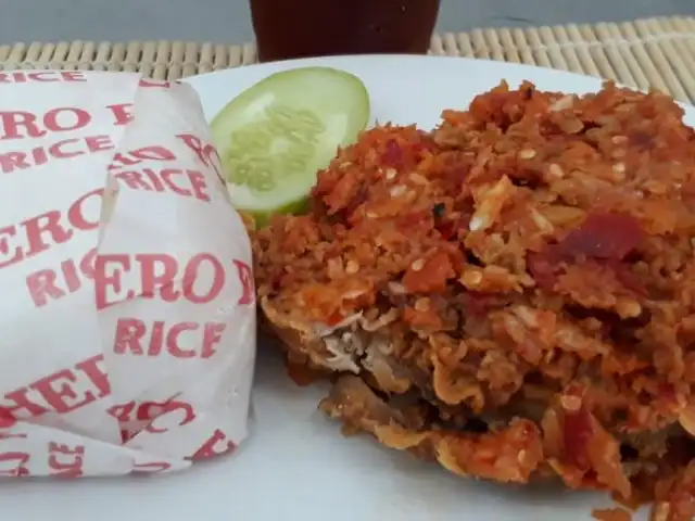 Hero Fried Chicken, Bluru