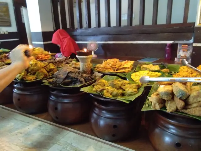 Gambar Makanan Warung Nasi Ampera 7