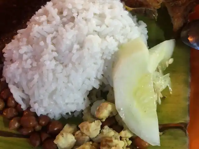 Kembara Corner Nasi Lemak Daun Pisang Food Photo 5