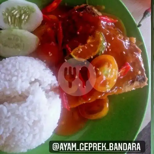 Gambar Makanan Ayam Geprek Bandara, Landasan Ulin 9