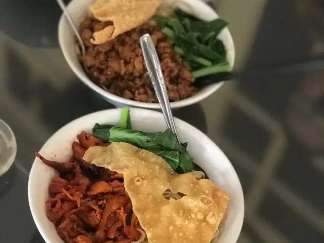 Gambar Makanan Bakmi Gloria 4