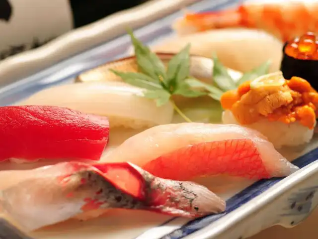 Sushi Hinata Food Photo 11