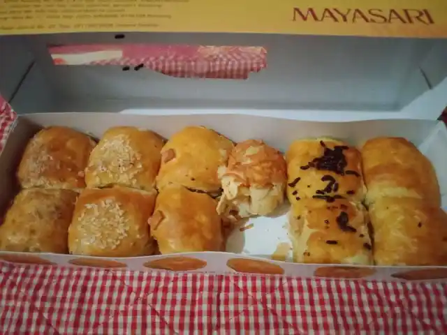 Gambar Makanan Mayasari Bakery 2