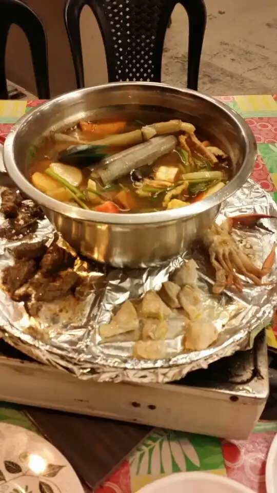 Polkadot Steamboat And Grill Food Photo 13