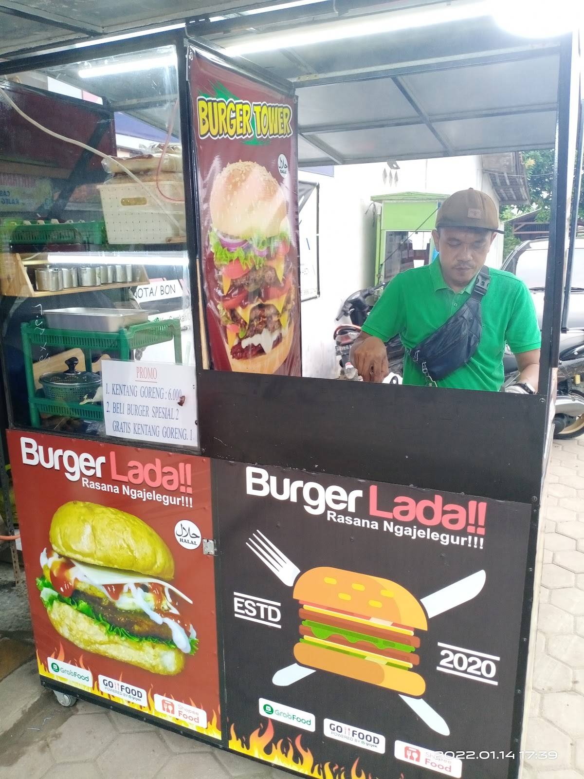 Foto Restoran Burger Lada Sepatan Foto Makanan Pilihan Di Tangerang