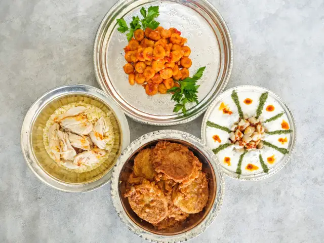 Peri Hanımeli Sofrası'nin yemek ve ambiyans fotoğrafları 1
