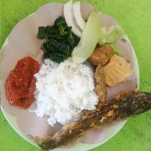 Gambar Makanan Nasi Tempong Pojok, Denpasar 2