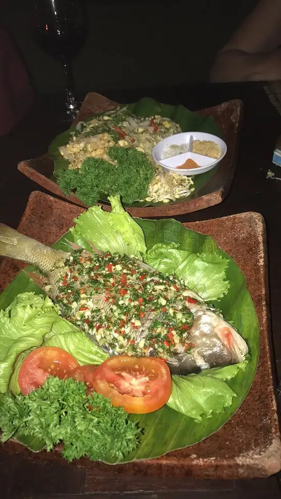 Gambar Makanan Swassdeekka Thai Restaurant and Bar 2