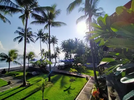 Gambar Makanan Kayu Kayu Beach Front Restaurant 17