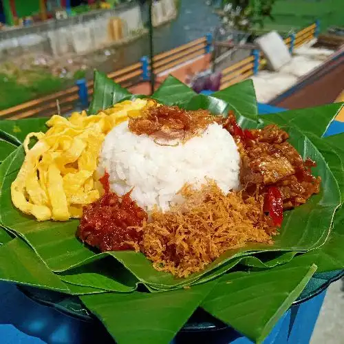 Gambar Makanan Nasi Liwet dan Lontong Opor, Dapoer Girli 14