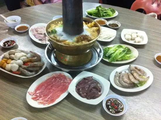 Eam Huat Charcoal Steamboat