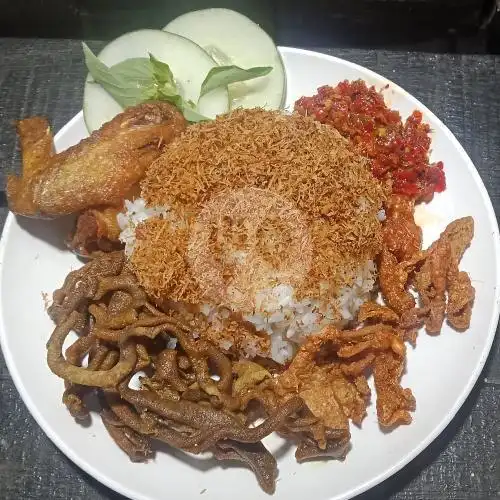 Gambar Makanan Nasi Kulit Munchies Favorite, Pulau Serangan 12