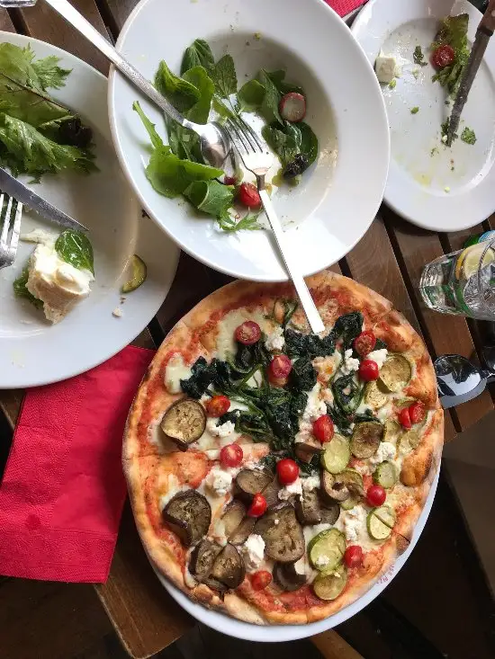 Miss Pizza'nin yemek ve ambiyans fotoğrafları 10