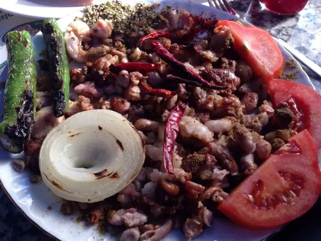 Kokoreççi Asim Usta'nin yemek ve ambiyans fotoğrafları 11