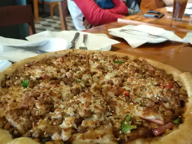 Gambar Makanan Milan Pizzeria Cafe 15