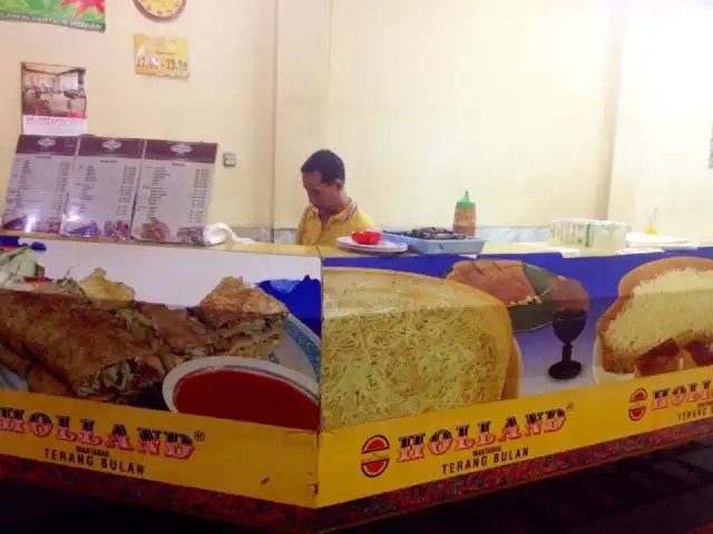 Gambar Makanan HOLLAND Martabak TERANG BULAN 5