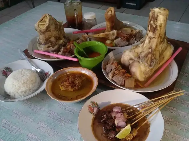 Gambar Makanan Sop Sumsum Pak Kayin 2