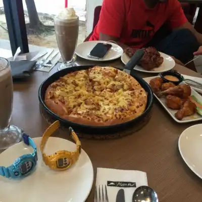 Pizza Hut @ Sri Muda