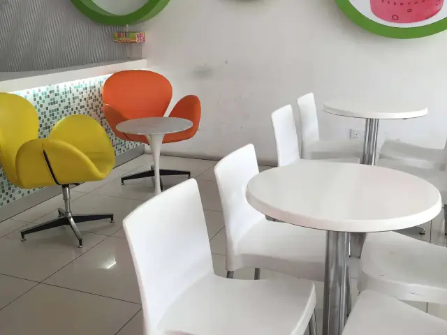 Tutti Frutti Food Photo 6