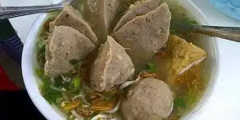 Bakso Laba Laba Senenan, Lor Lapangan Senenan