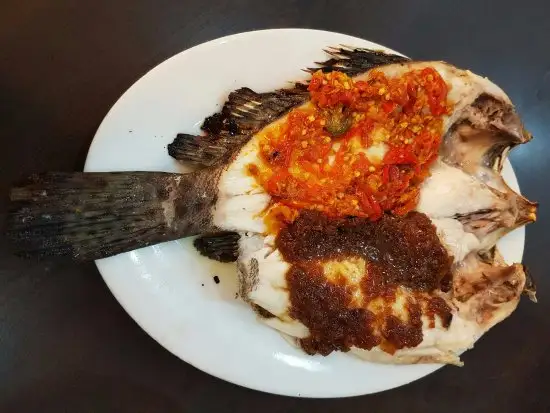 Gambar Makanan Rumah Makan Seafood Apong 17