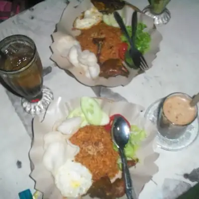 Rumah Makan Nasi Goreng Bang Totok