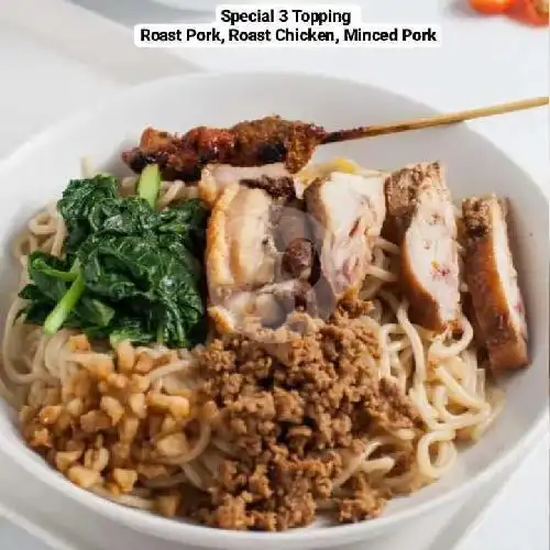 Gambar Makanan Lucky 8 Roast Pork Noodle 4