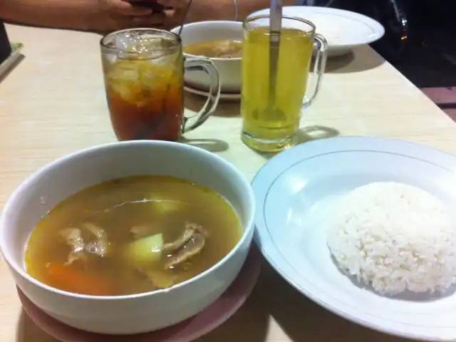 Gambar Makanan COKRO sop buntut & ayam goreng 6