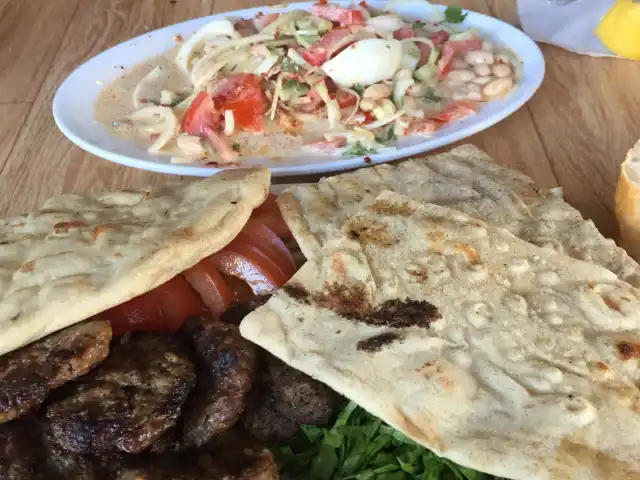 Aksoy Kebab Lahmacun Salonu'nin yemek ve ambiyans fotoğrafları 4