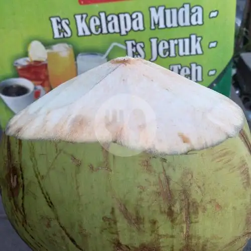 Gambar Makanan Es Kelapa Muda Al-Mar, Canggu 1