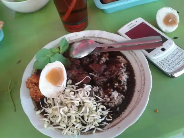 Gambar Makanan Rawon Penjara Bu Har 10