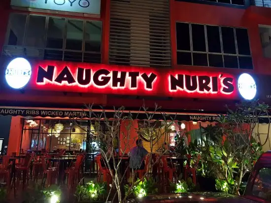 Naughty Nuri's Food Photo 1