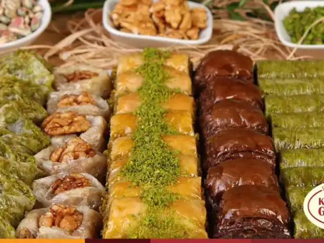 Karaköy Güllüoğlu'nin yemek ve ambiyans fotoğrafları 27