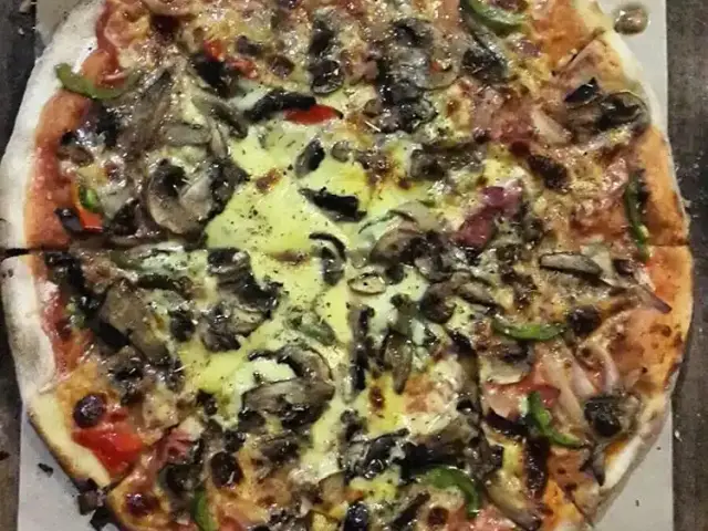 Gambar Makanan Toko Pizza 2