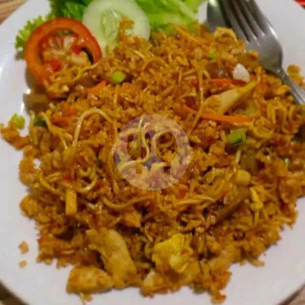 Gambar Makanan Nasi Goreng Mama, Anggrek Loka 11