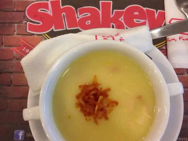 Shakey's Food Photo 19