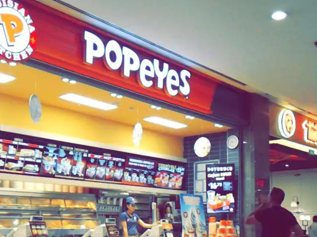 Popeyes'nin yemek ve ambiyans fotoğrafları 1