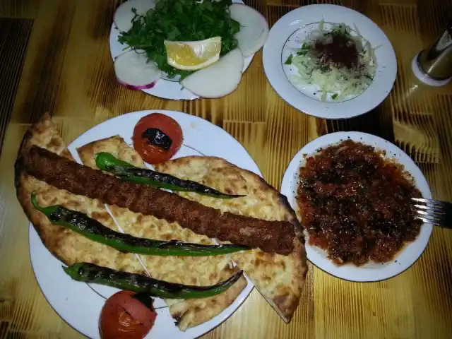 Ocakbaşı Ali Ayvazın Yeri'nin yemek ve ambiyans fotoğrafları 19