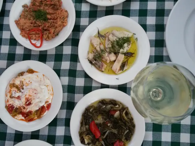 Sagaris Ege ve Akdeniz Mutfağı'nin yemek ve ambiyans fotoğrafları 9