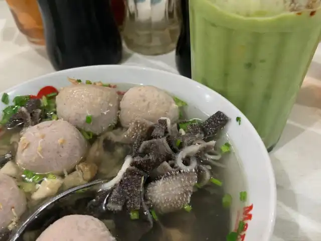 Gambar Makanan Baso Linggarjati 5