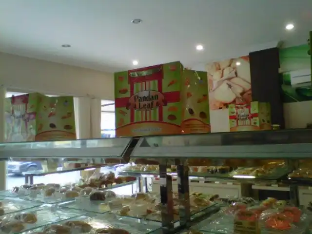 Gambar Makanan Pandan Leaf Bakery 5