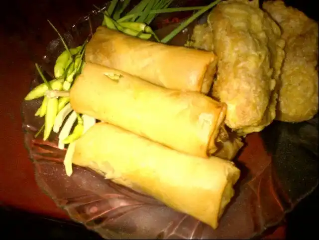 Lumpia Semarang 'Ngiras Roso' GKB